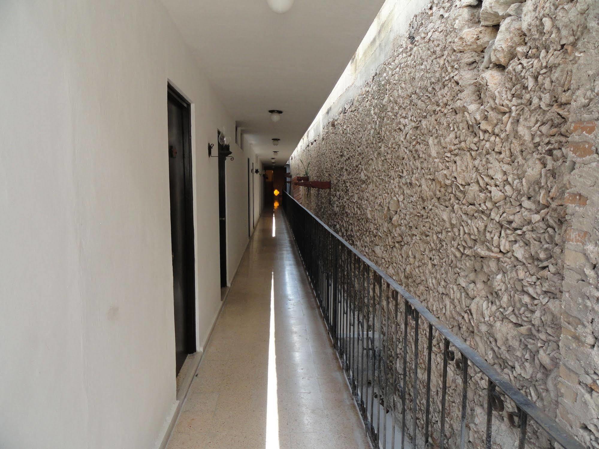 Hotel Las Dalias Inn Mérida Exterior foto